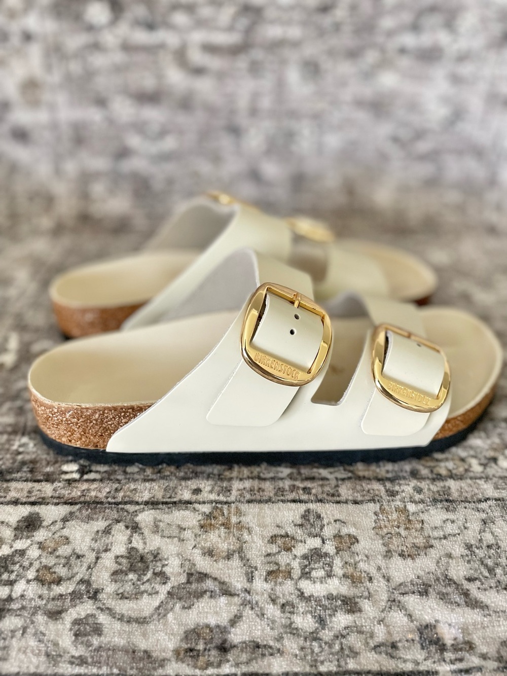 Birkenstock Arizona Big Buckle High Shine Leather Ecru Cream 
Regular Width - Picture 6 of 10